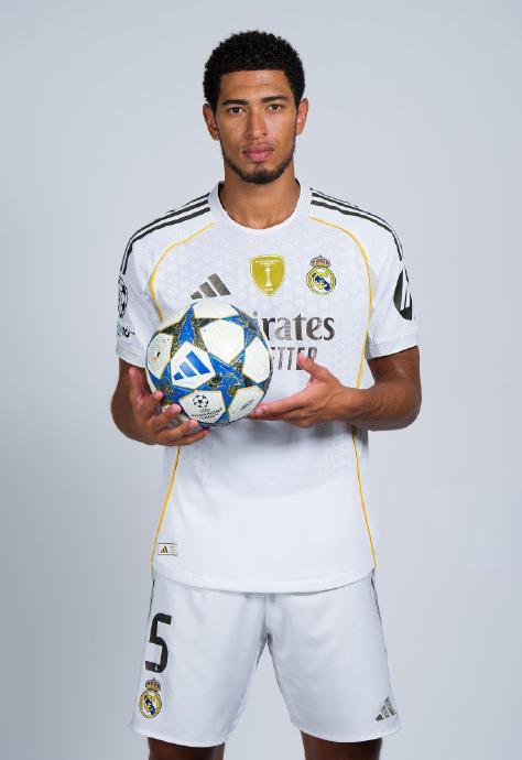 廖均健：梅州老板的苦苦支撑我们看在眼里，作为队长想说抱歉（廖均健致歉：身为队长，看到梅州老板的艰难支撑，心中愧疚）