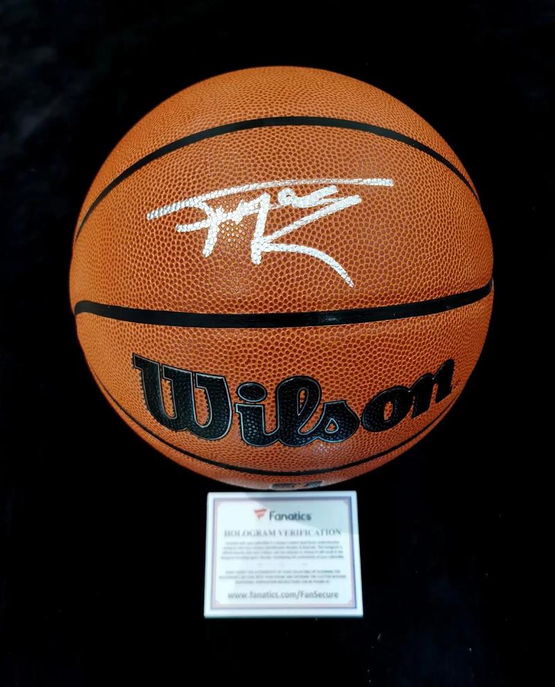 足球欧联杯再次上演进球大战，球迷直呼过瘾（欧联杯再掀进球狂潮，球迷大呼过瘾）