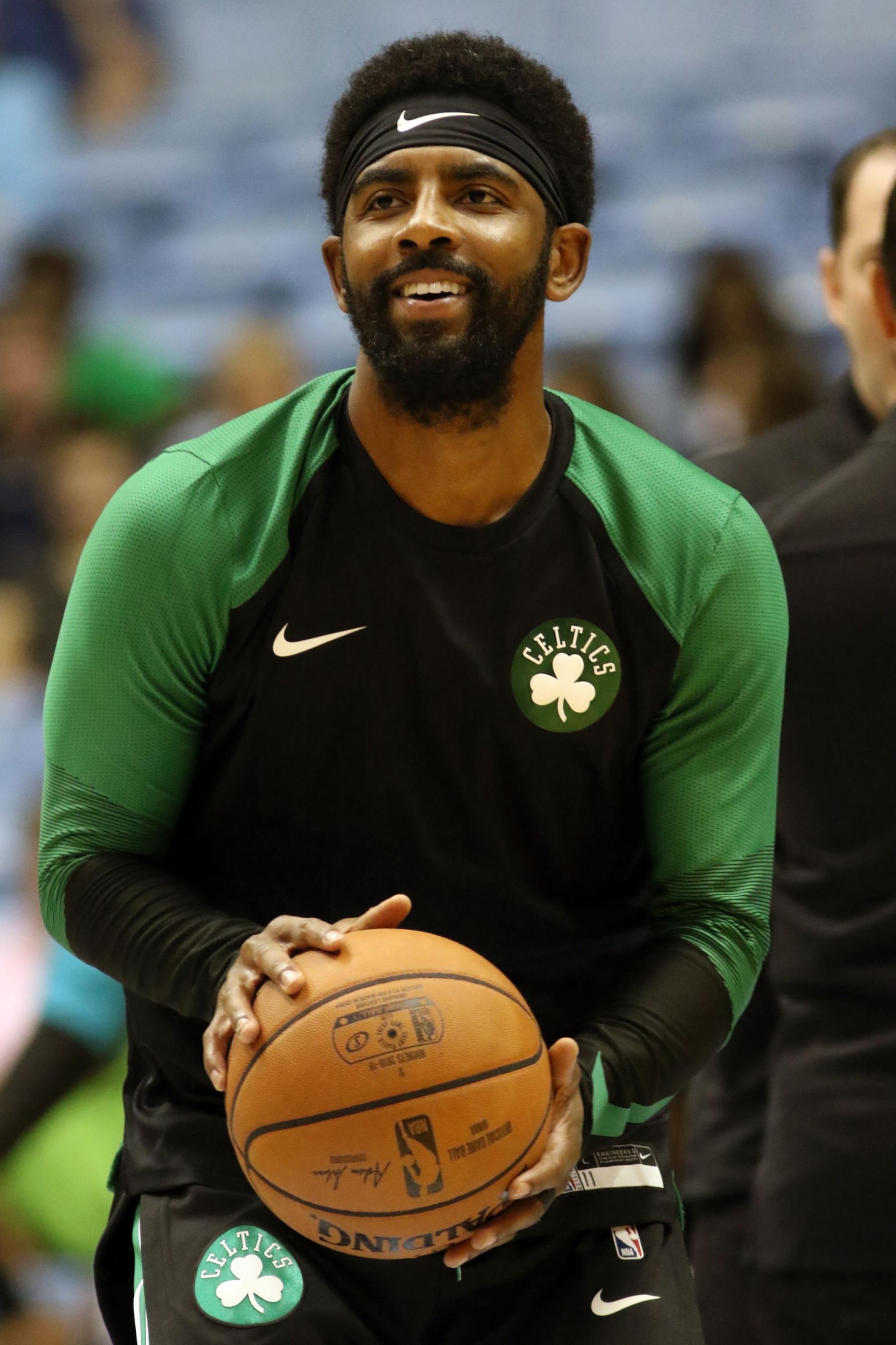 罗马vs乌迪内斯：洛伦佐-佩莱格里尼、克里斯坦特首发，扎尼奥洛、布克萨出战（罗马迎战乌迪内斯：佩莱格里尼、克里斯坦特首发，扎尼奥洛、布克萨出战）