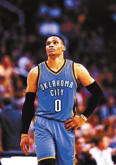 官方：德罗西出任热那亚新任主教练；双方签约至2026年6月（官宣：热那亚任命德罗西为新主帅，合同签至2026年6月）