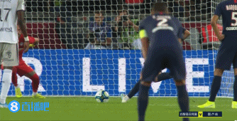 欧洲多家媒体批评莱万飞点：他罚出西甲史上最糟糕的点球之一（欧洲多家媒体抨击莱万罚丢点球：被称为西甲史上最糟之一）