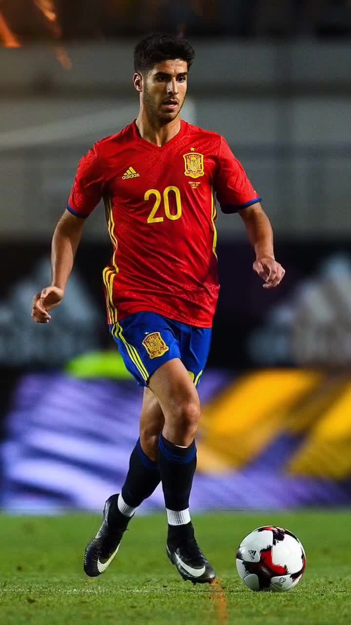 阿森纳前锋周末惹事，一度被误认为水晶宫球员（阿森纳前锋周末闹祸，曾被错认是水晶宫球员）