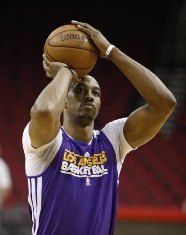 魏祥鑫：在梯队时我经常自己加练，上午训练下午晚上我就加练（魏祥鑫：梯队阶段我常自加训练，上午练完下午和晚上继续练）