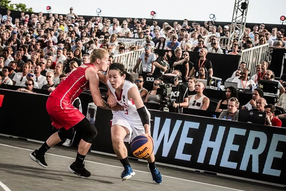 罗马公布战米兰名单：迪巴拉、多夫比克在列，弗格森伤缺（罗马公布战米兰大名单：迪巴拉、多夫比克入选，弗格森因伤缺阵）