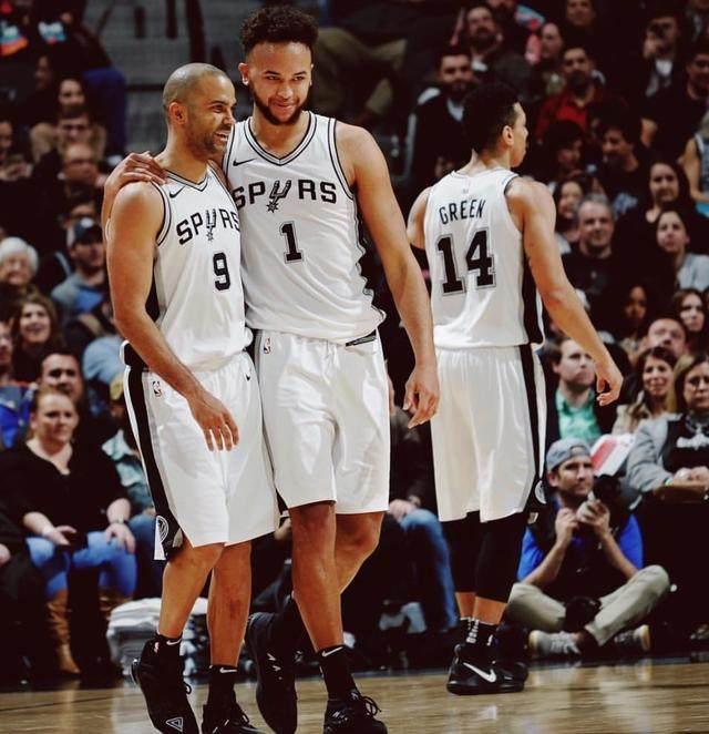 法尔克：拜仁对于帕续约越来越有信心，金钱并非关键因素（法尔克：拜仁对帕续约愈发乐观，金钱不是决定因素）