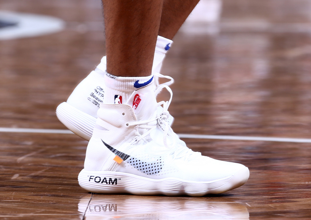 美职联决赛首发：梅西PK穆勒，布斯克茨、阿尔巴谢幕战先发（美职联决战首发出炉：梅西对决穆勒，布斯克茨和阿尔巴谢幕战首发）